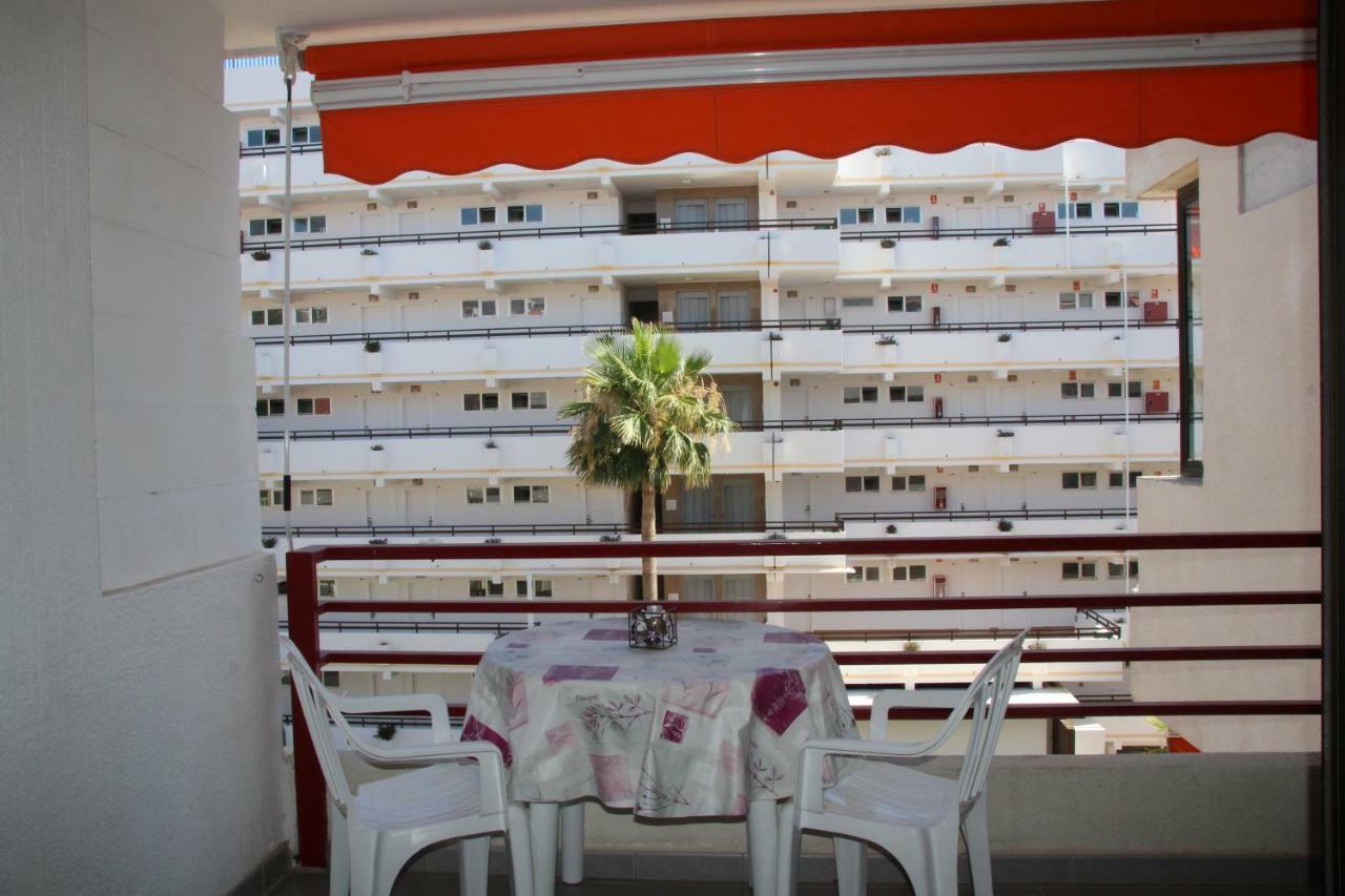 Holiday In Tenerife Плая-де-лас-Америкас Экстерьер фото